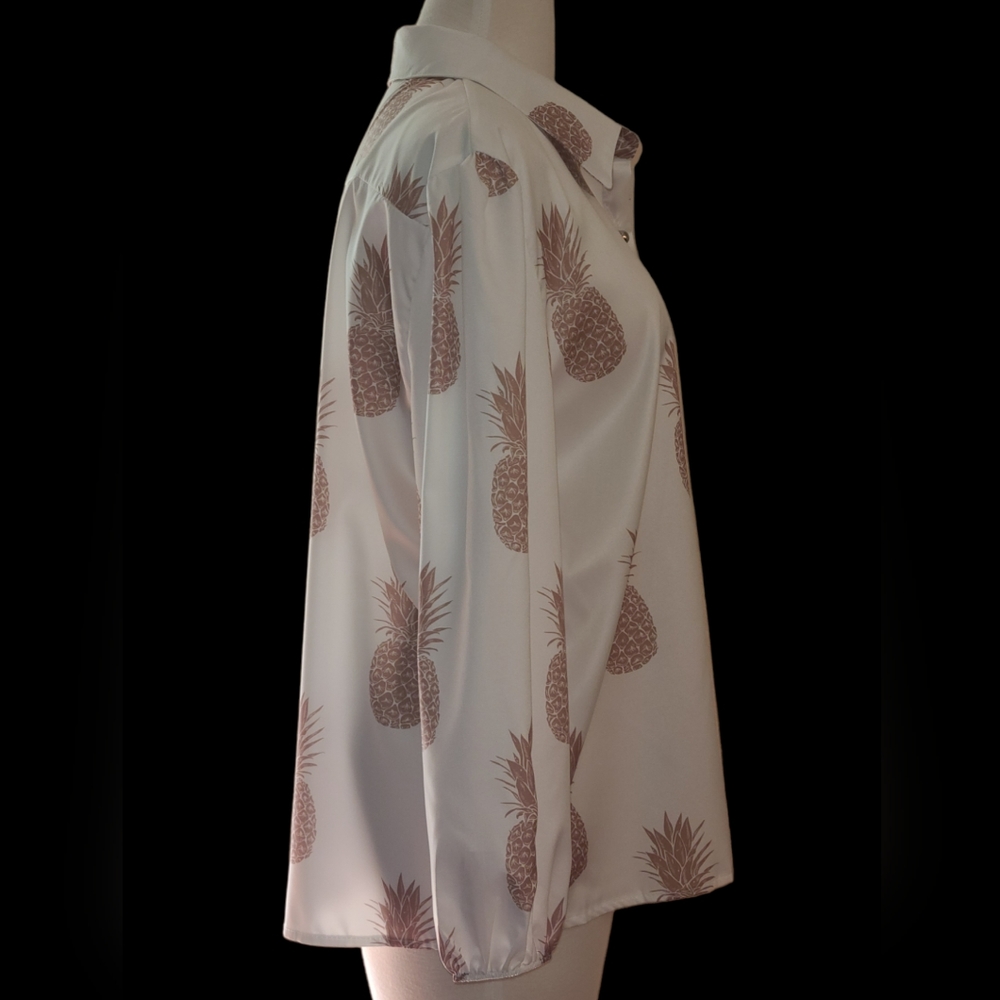 White blouse size 2XL - Picture 2 of 6